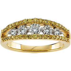 14K Yellow 3-4 CTW Diamond Anniversary Band