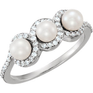 14K Yellow Freshwater Cultured Pearl & 1/4 CTW Diamond Ring