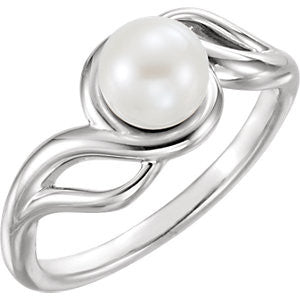 14K White Freshwater Cultured Pearl Ring