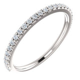 14K White 1/4 CTW Diamond Band