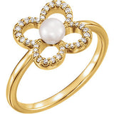 14K White Freshwater Cultured Pearl & 1/6 CTW Diamond Ring