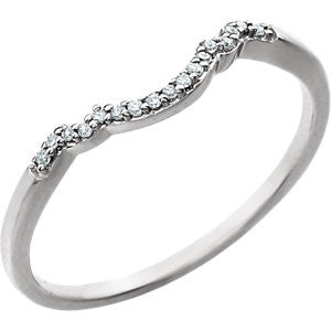 14K White .05 CTW Diamond Band