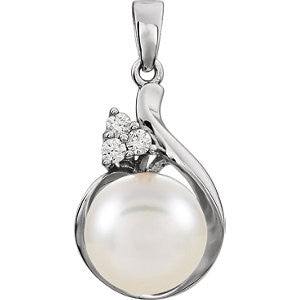 14K White 9.5-10mm Freshwater Pearl & .08 CTW Diamond Pendant