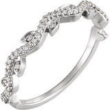 14K White 1/6 CTW Diamond Leaf Ring