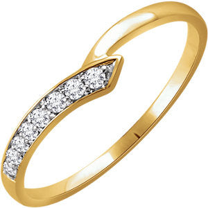 14K Yellow 1/10 CTW Diamond Ring